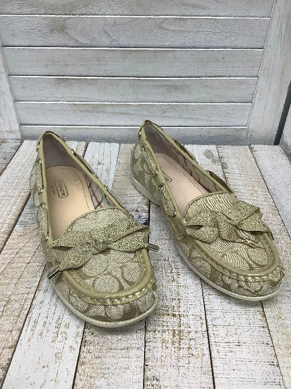 Beige Shoes Flats Coach, Size 7.5