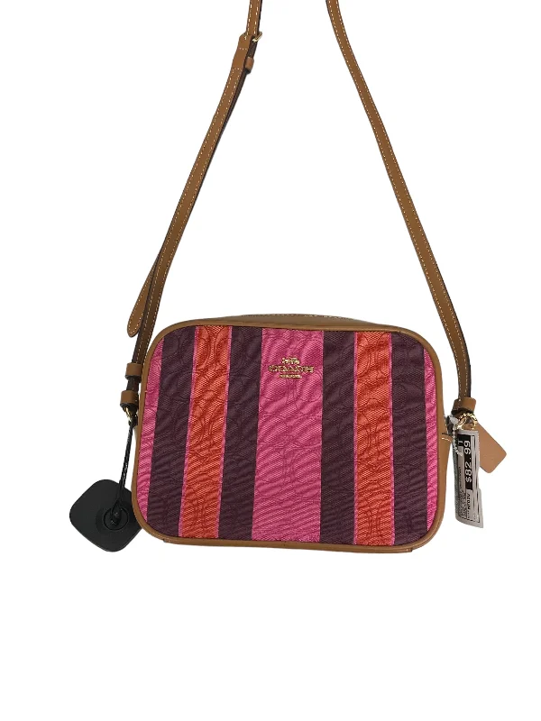 Crossbody Designer By Coach  Size: Medium