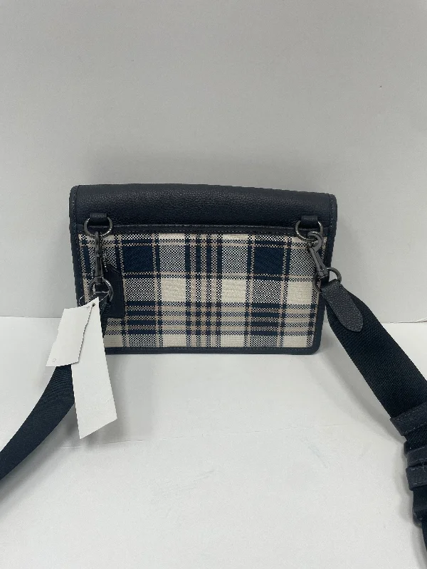 Crossbody Designer By Coach  Size: Medium