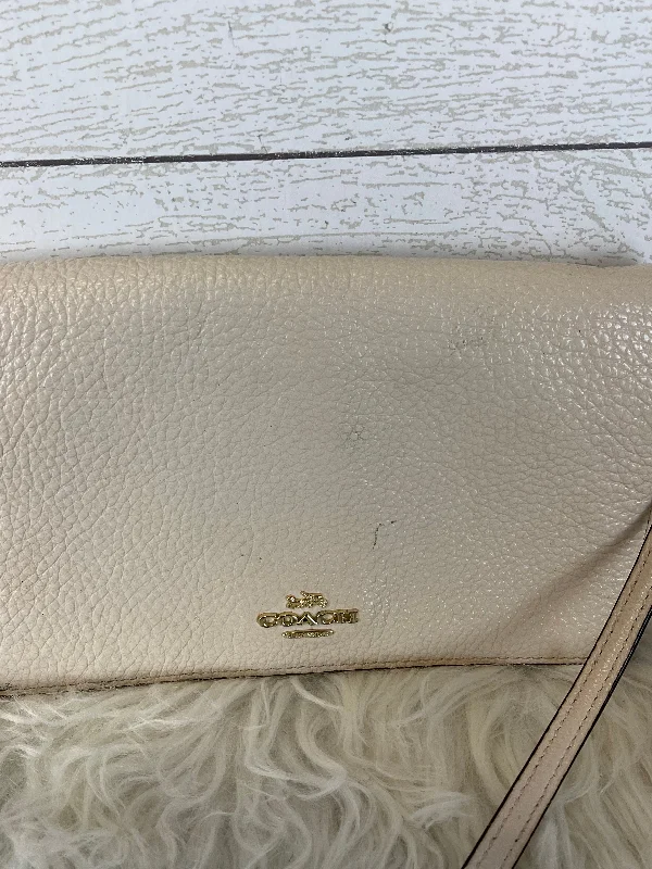 Crossbody Designer By Coach  Size: Small