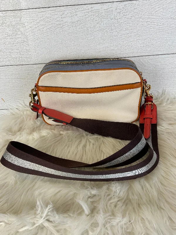 Crossbody Designer By Coach  Size: Small