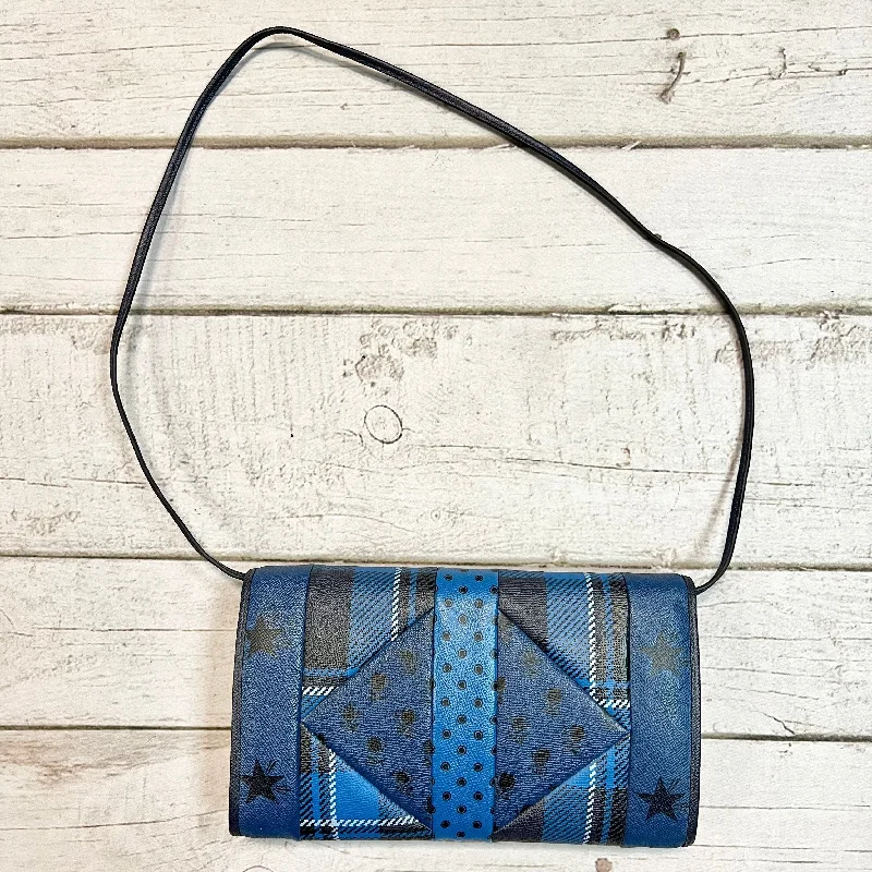 Crossbody Designer By Coach  Size: Small