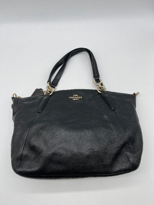 Handbag Designer By Coach  Size: Small