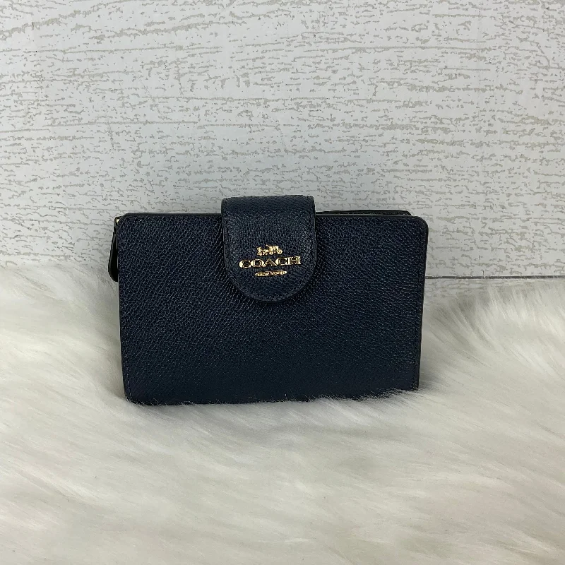 Wallet Designer By Coach  Size: Small