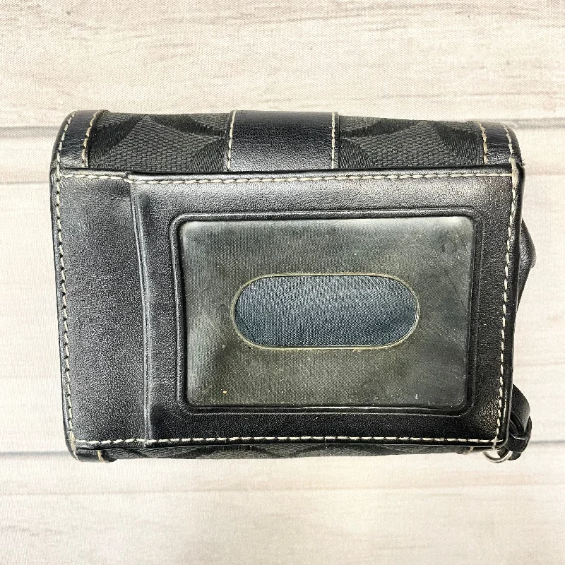 Wallet Designer By Coach  Size: Small