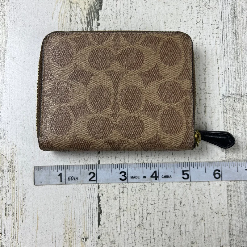 Wallet Designer By Coach  Size: Small