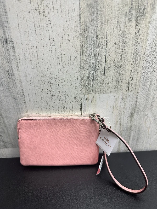 Wristlet By Coach  Size: Small