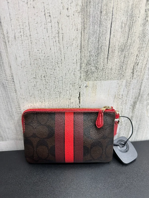 Wristlet Designer By Coach  Size: Medium