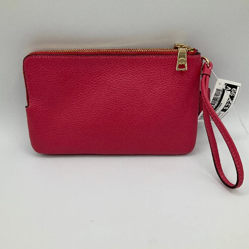 Wristlet Designer By Coach  Size: Medium