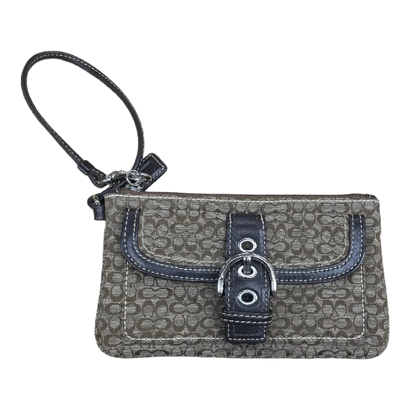 Wristlet Designer By Coach  Size: Medium