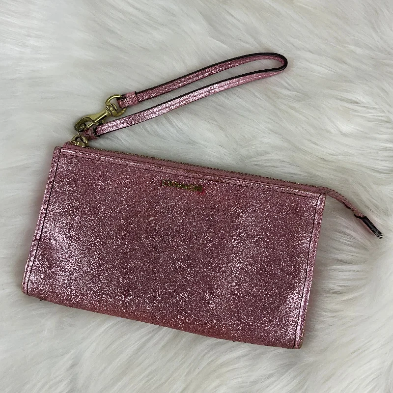 Wristlet Designer By Coach  Size: Medium