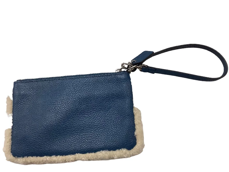 Wristlet Designer By Coach  Size: Medium