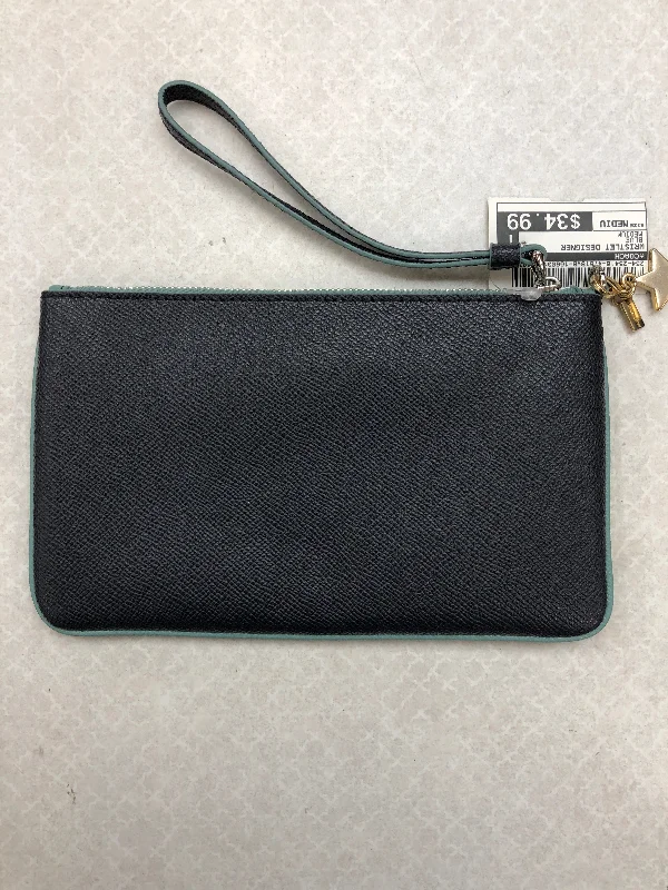 Wristlet Designer By Coach  Size: Medium